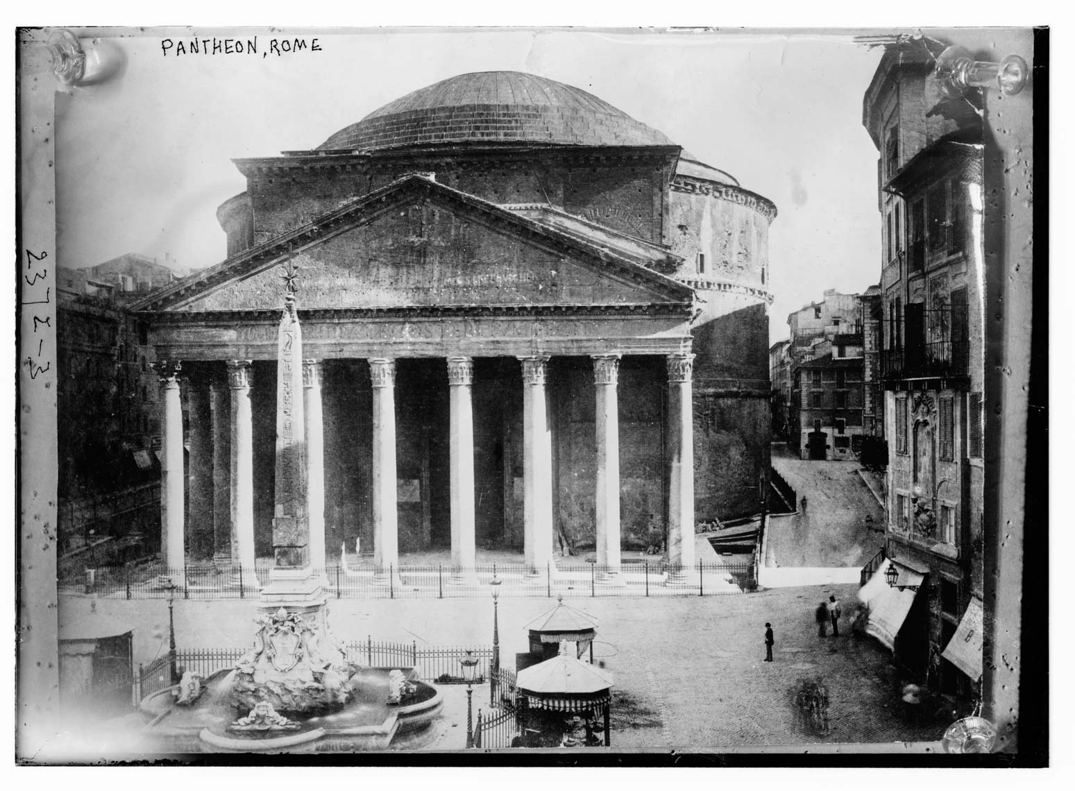  Pantheon